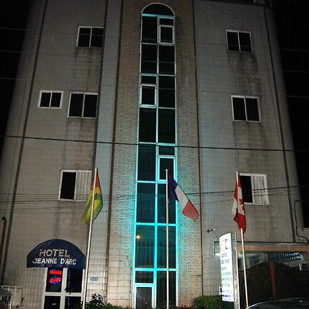 Hotel Residence Jeanne D'Arc Cotonou Exterior foto